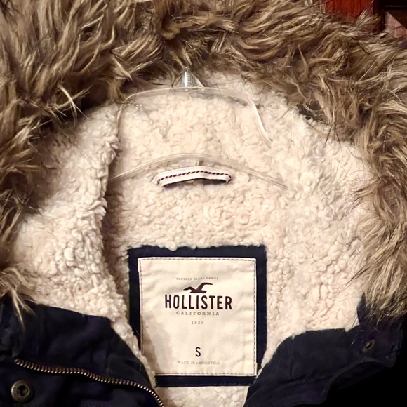 Hollister winter womens fur jacket w/hood S - Picture 3 of 15